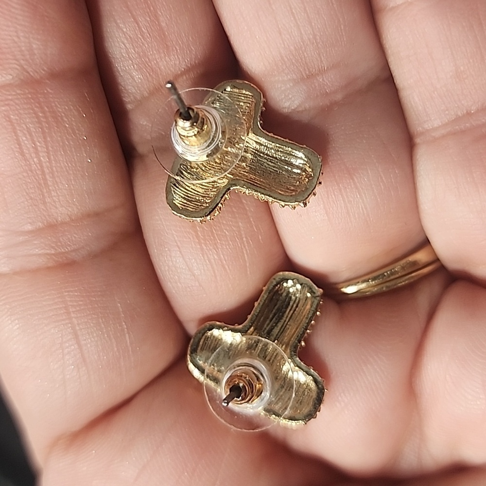 Lima Limón Gold Tone T Letter Rhinestones Earrings. New! - Picture 5 of 5